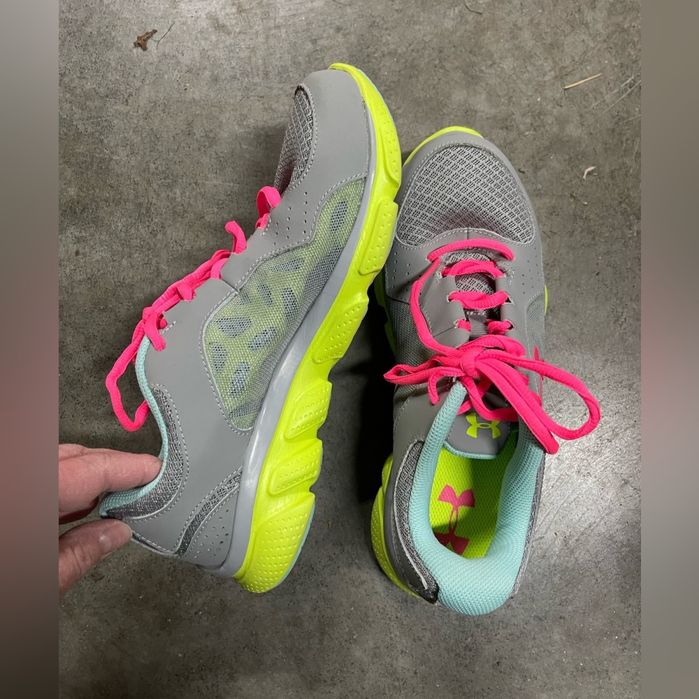 Under Armour Women's Micro G Assert Shoes 8.5 Gray Blue Pink